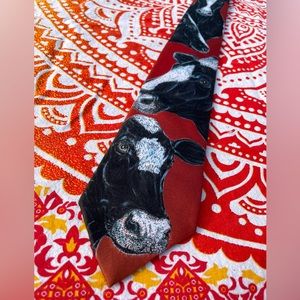 Vintage Ralph Marlin Men’s Tie Featuring Cows